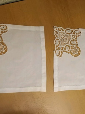 Vintage table linens set of 4 like new