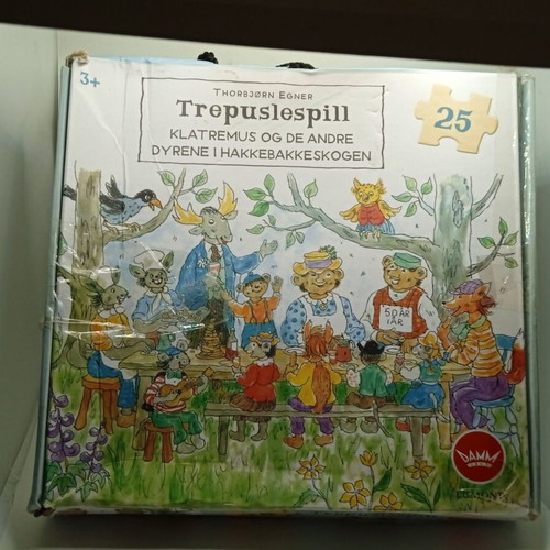 Ξύλινο παζλ Puzzle "Klatremus og de andre dyrene i Hakkebakkeskogen" 25 κμτ. σαν καινούργιο