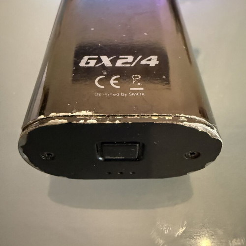 Smok GX 2/4 electronic cigarette used with atomizer