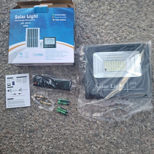Solar LED Light 40W new with remote control