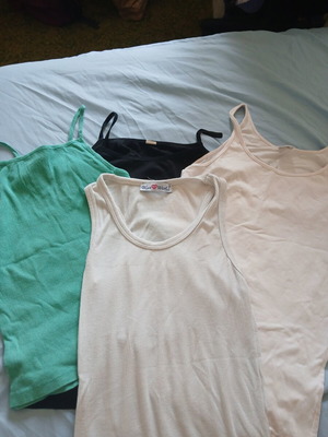 Basic Ribbed Summer Tank Tops like new, lot of 4, sizes XS/S/M