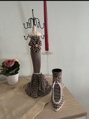 Jewelry stand used, gray and beige