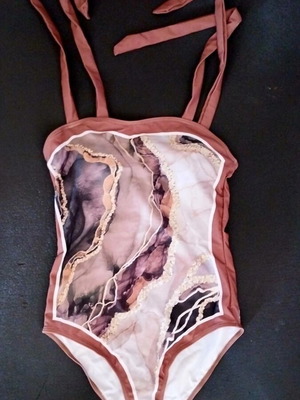 One-piece swimsuit new with pareo, size M, brown multicolor