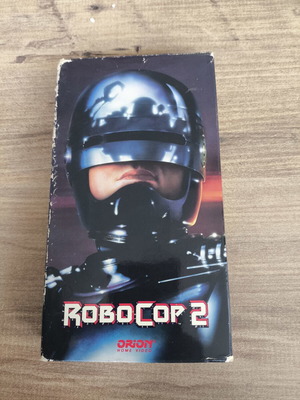 Robocop 2 VHS used, no Greek subtitles