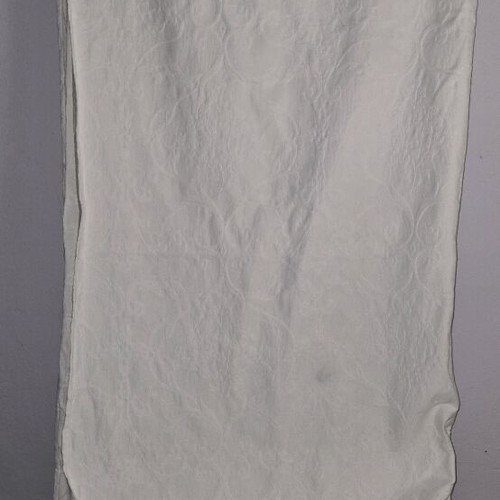 Luxury white jacquard fabrics pack of 4 like new