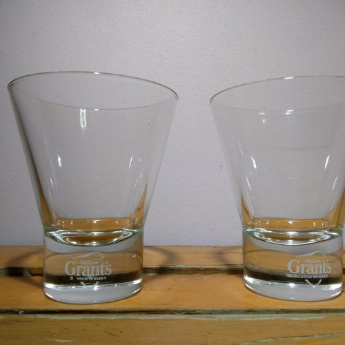 Grant's whiskey glasses used, set of 2 collectible glass