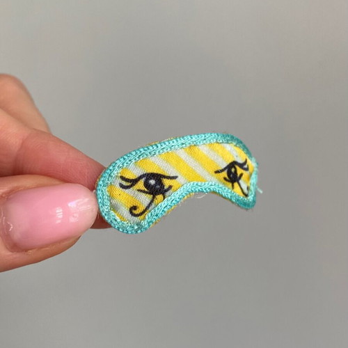 Monster High G1 Dead Tired Cleo de Nile doll sleep mask accessory