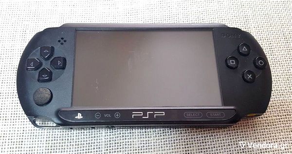  PSP konsola