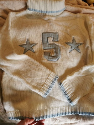 Pullover with Number White Color New, Size M
