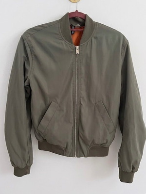 Bomber jacket H&M Divided olive green XS like new