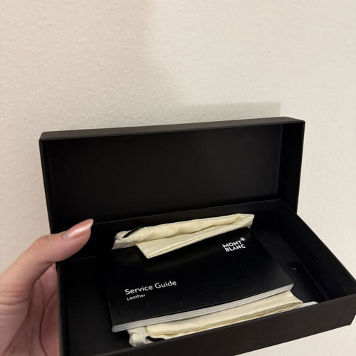 Montblanc box with Service Guide and dust bags new
