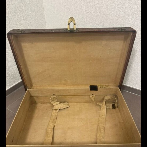 Louis Vuitton vintage suitcase 1920 used