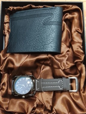 Men's watch and wallet set like new