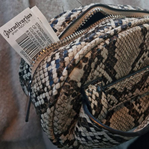 Stradivarius belt bag like new with snake print