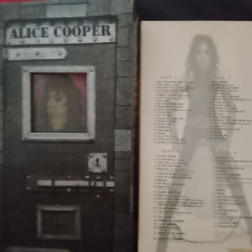 Alice Cooper The Life and Crimes συλλογή με 4 CD και βιβλίο