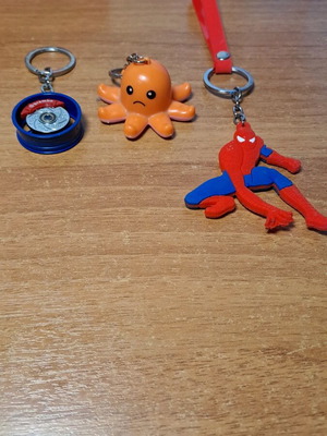 Keychains used, set of 3 pieces