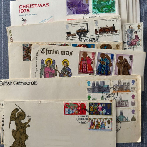 Complete United Kingdom stamp sets new, decades '60s - '80s