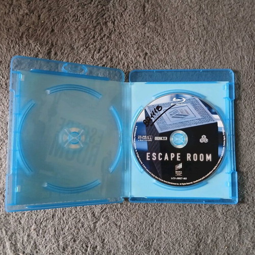 Blu-Ray movies used, 2 pieces with Greek subtitles, thriller horror
