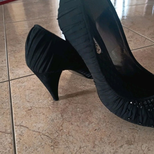 Dexim black pumps like new, size 39