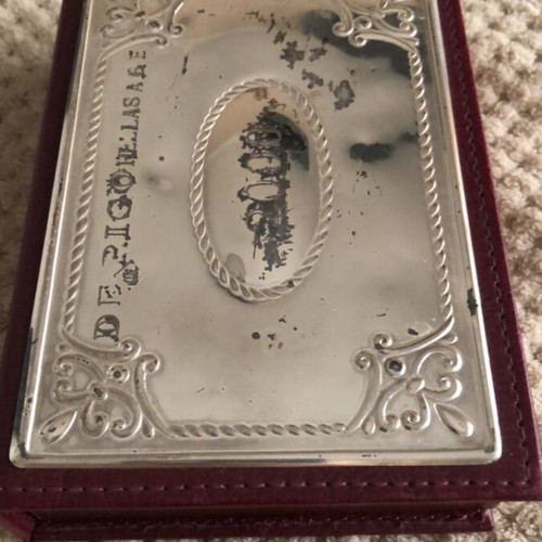 Box used in good condition