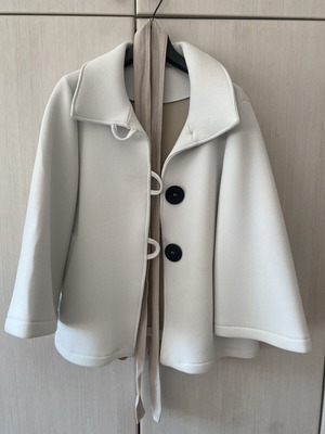 Made in Italy white wide coat with buttons and belt, size M