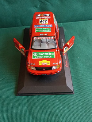 Saico 1:43 Mitsubishi Pajero Dakar 2002 συλλεκτική μακέτα σαν καινούργιο