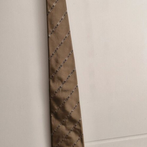 Louis Vuitton tie used, 100% silk, beige brown