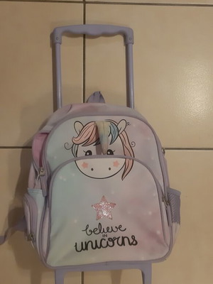 Kindergarten bag with wheels like new, purple unicorn