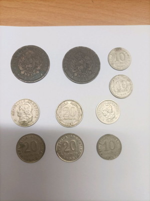 Lot of 34 used Argentine coins