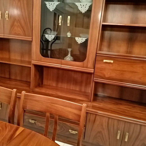 Rosewood dining set with sideboard and 6 chairs like new
