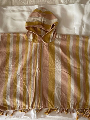 Liewood beach poncho used, 100% organic cotton