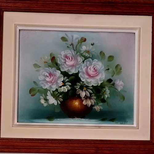 Small oil painting on canvas like new with artist signature