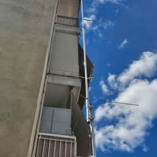 Diamond F22 VHF Antenna like new with accessories