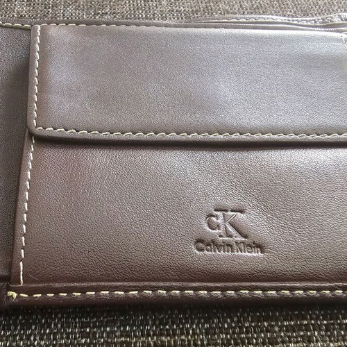 Calvin Klein men's leather wallet brown like new with coin pocket