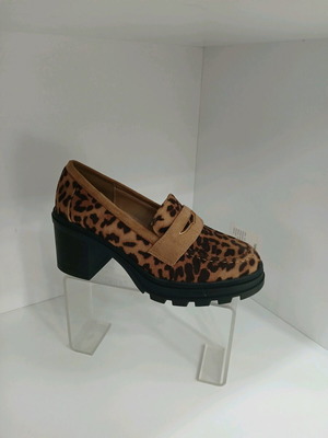 Women's loafers new beige Leopard size 38