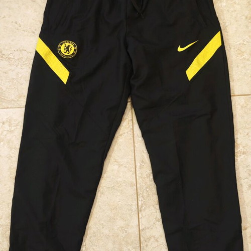 Chelsea Nike tracksuit size medium like new