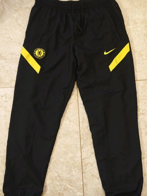 Φόρμα Chelsea Nike μέγεθος medium σαν καινούργιο