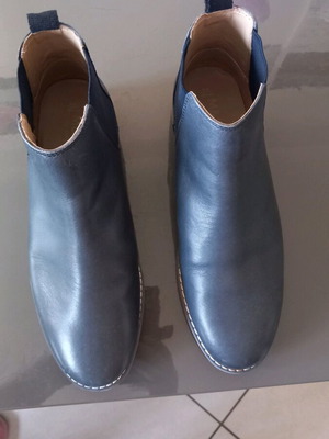 Marks & Spencer ankle boots size 39.5 new dark blue color