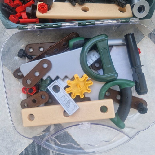 Bosch Mechanic Shop like new with many extras