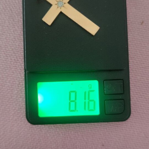 Gold cross 18k like new