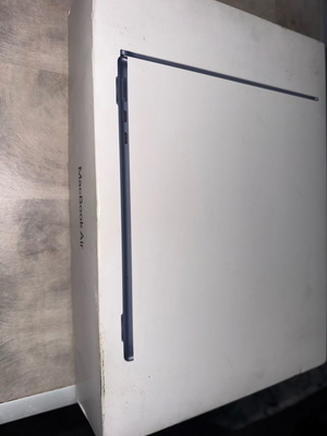 MacBook Air packaging used (box only)