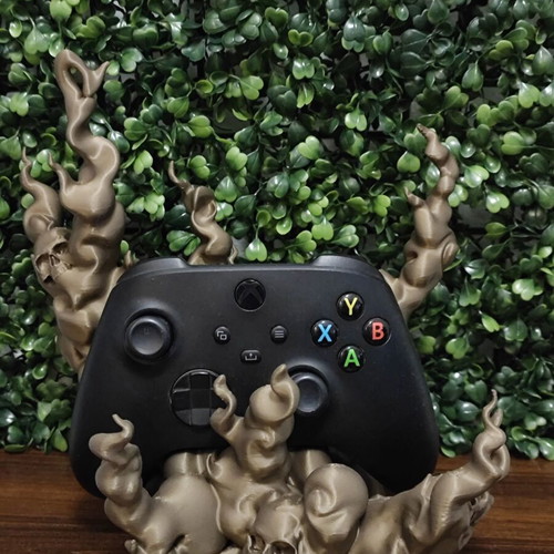 Controller stand PS4/PS5/XBOX Smokey Skulls new 3D printed