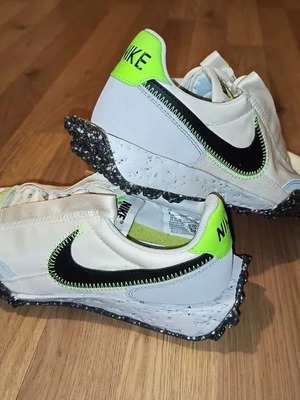 Nike women's Waffle Racer Crater trainers new, size 36.5