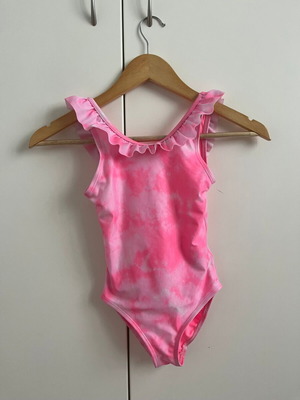 GAP Kids Tie-Dye One Piece Swimsuit brand new, pink, size S