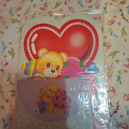 Vintage stationery set from 1990s with 4 envelopes and 6 notepad pages