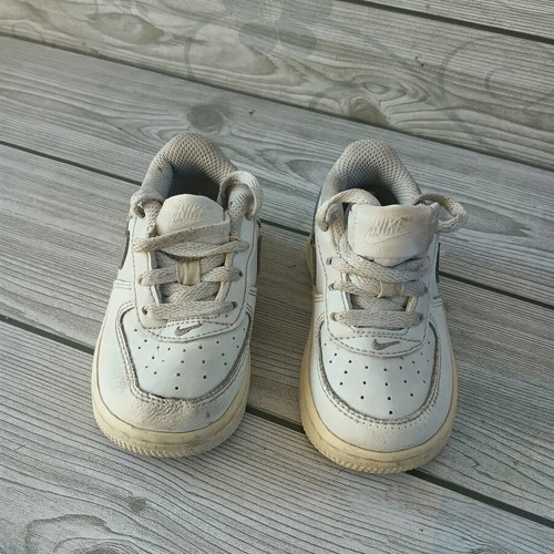 Nike Air leather sneakers size 21