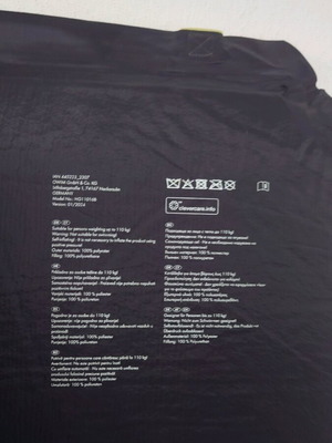 Inflatable camping mattress like new with side button for second