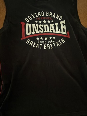 Lonsdale Αμάνικο T-Shirt μεταχειρισμένο, μαύρο, XL