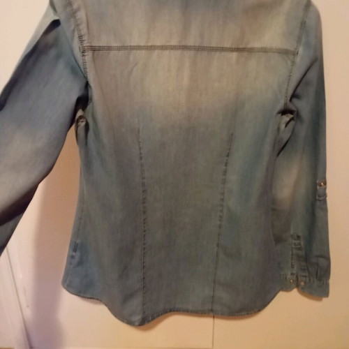 Stradivarius denim shirt medium like new, blue turquoise