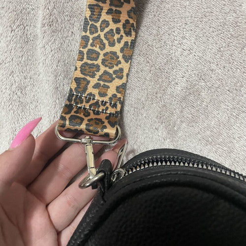 Black small bag with leopard handle new from Sinsay